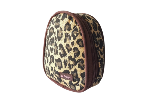 >> NECESSAIRE POLIÉSTER ONCINHA MATELASSÊ PORTA TRECO  E ZÍPER METÁLICO - PARA VIAGEM - LE VANGEE - TAM: (10 X 12 X 3) CM - REF: 11410009